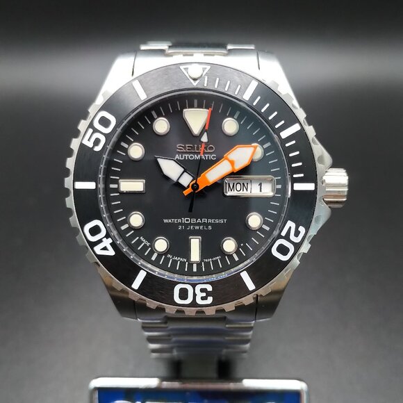 Automatic Divers Watch - Picture 3 of 5